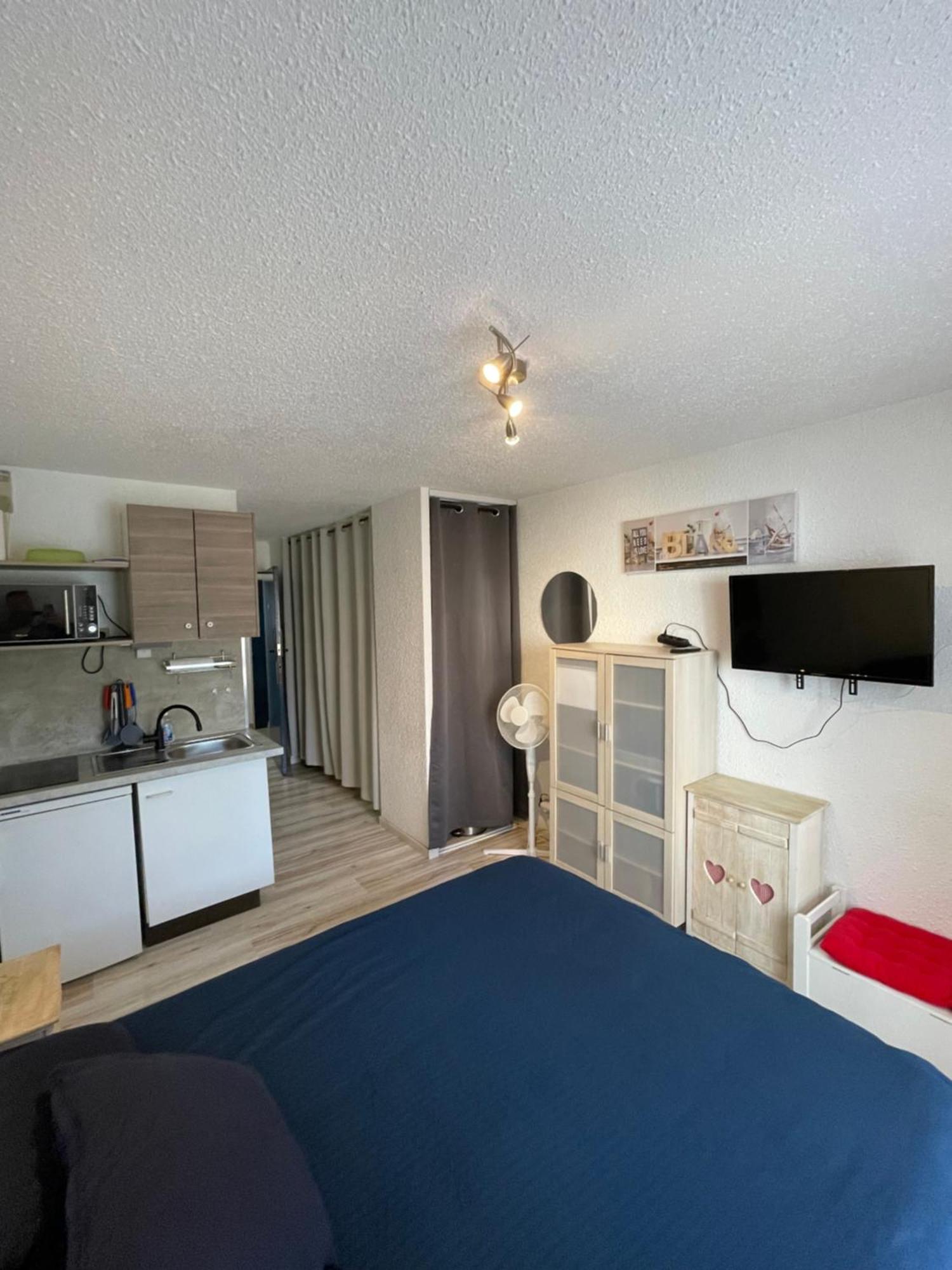 Les Logis De Paray Appartement N2 Exterior photo